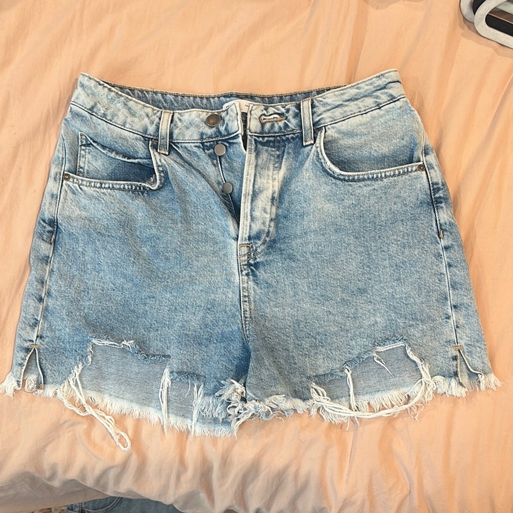 Zara Blue Jean Shorts Distressed Raw-Edge